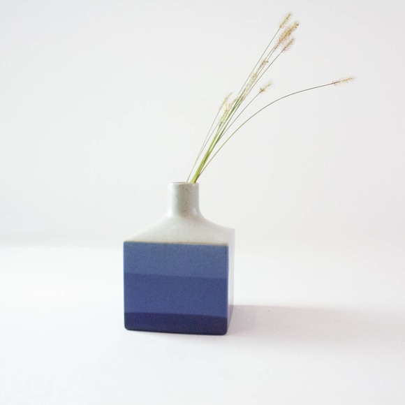 Mini Blue Vase Home Decor - Picture 13 of 13